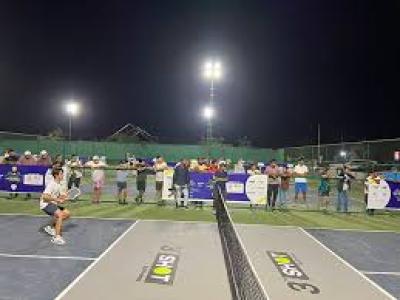 Entertain in Style: 14 Products Made for an Outdoor Summer Soiree